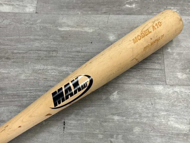 Max Bats A10 Maple Wood Bat 31"