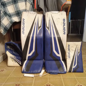 34" Bauer Mach Regular Goalie Full Set
