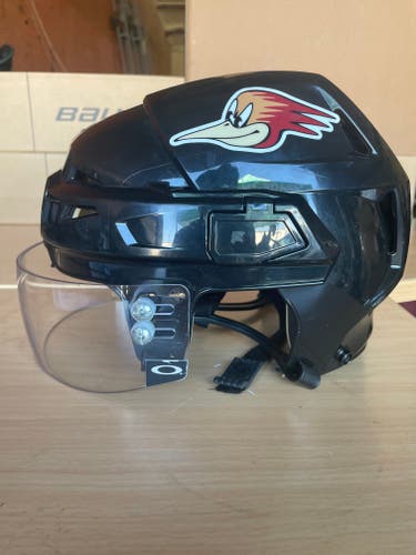 CCM V08 Pro Stock Hockey Helmet Visor Combo Black Small 3117