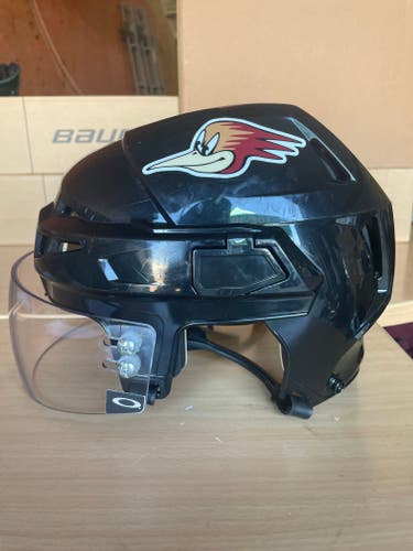 CCM V08 Pro Stock Hockey Helmet Visor Combo Black Medium 3151