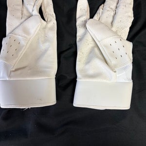 Medium Nike Huarache Elite Batting Gloves (Used)