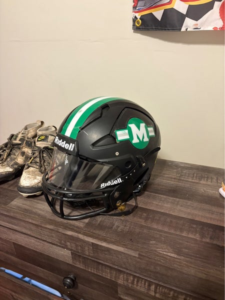 Medium Adult Riddell Axiom Helmet (Used)