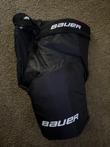 Junior XL Bauer Lil Sport Hockey Pants (Used)