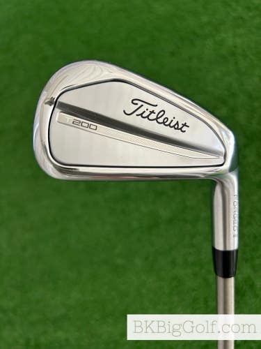 Titleist T200 23 Forged 7 Iron / SteelFiber i80 CW Stiff Graphite