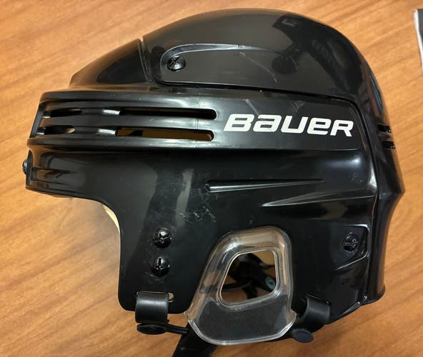 Large Bauer BHH4500L Helmet (Used)