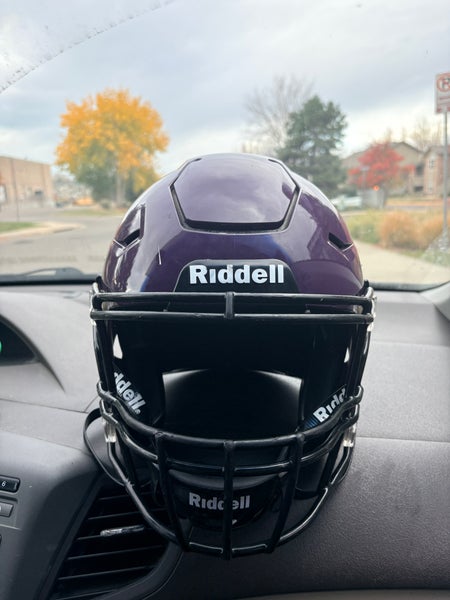 Large Youth Riddell SpeedFlex Helmet (Used)