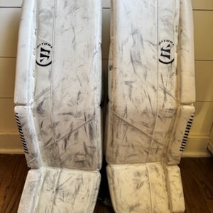 Used 26" Warrior Ritual G5 Goalie Leg Pads