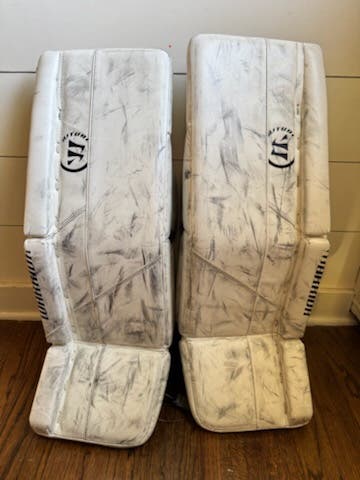 Used 26" Warrior Ritual G5 Goalie Leg Pads