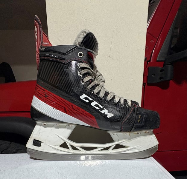 2020 CCM JetSpeed FT4 Hockey Skates Regular Width 10.5 (Used)