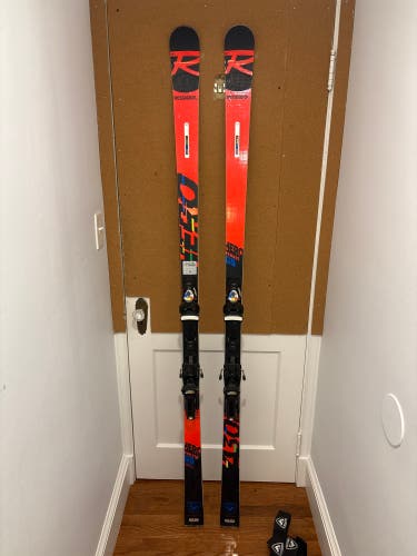Rossignol Hero FIS GS Pro 193 cm Racing Skis With Look Bindings Max Din 18 (Used)