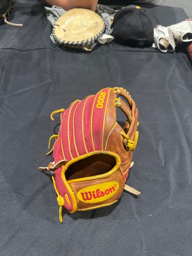 Wilson A2000 RH DP15 Infield Baseball Glove 11.75" (Used)