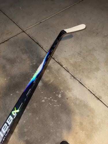 Senior Bauer Vapor FlyLite Right Handed Hockey Stick P90TM (Used)