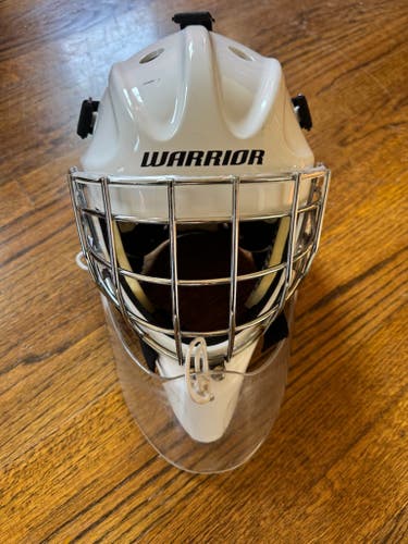 Junior Warrior R/F1 Goalie Mask (Used)