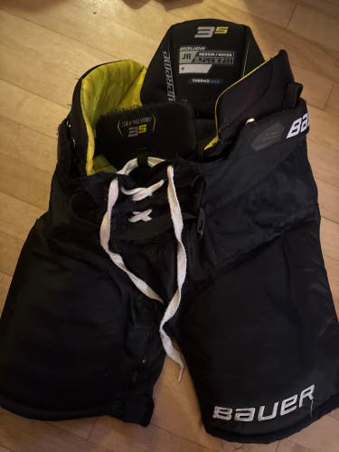 Men's Junior Medium Bauer Supreme 3S Hockey Pants (Used)