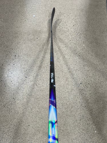 Two Senior Bauer Vapor FlyLites, Left, P92’s (New)