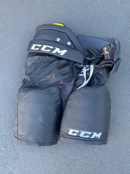 Men's Senior Medium CCM Tacks 9080 Hockey Pants (Used)