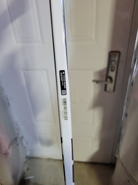 Intermediate Bauer Proto2 Left Hand Hockey Stick P28 (New)