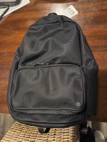 Lululemon Everywhere Backpack - NEW