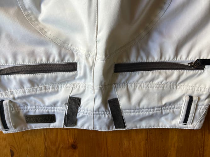White Women's Adult Small Obermeyer Ski Pants (Used)