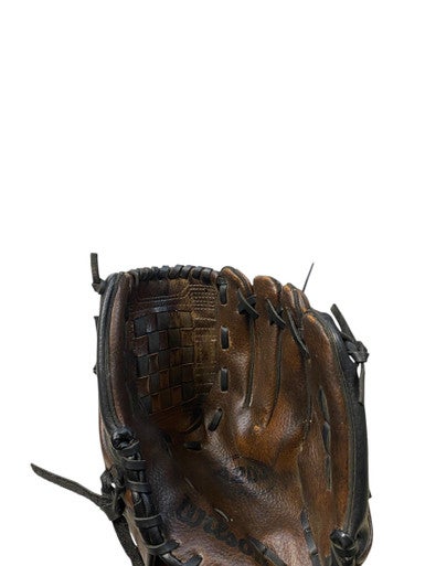 Used Wilson A2452 BB/SB Glove RH Throw Black 11 1/2" 11706-S000365987