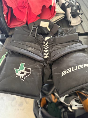 Senior XL Bauer Hockey Goalie Pants Pro Stock (Used)
