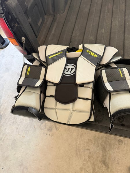 XL Warrior Ritual X3E Goalie Chest Protector (Used)