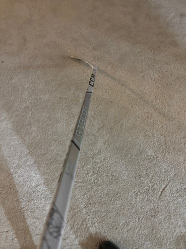 Junior CCM RibCor Trigger 9 Pro Right Handed Hockey Stick P28 (Used)