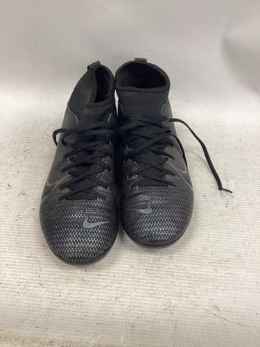 Used Nike Soccer Cleats Black Junior 04 11851-S000039571