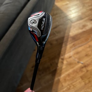 Men's TaylorMade Stealth Plus Rescue Right Handed Hybrid Regular Flex 2H (Used)
