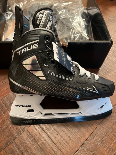 2025 True Catalyst 9X4 Hockey Skates Regular Width 8.5 (New)