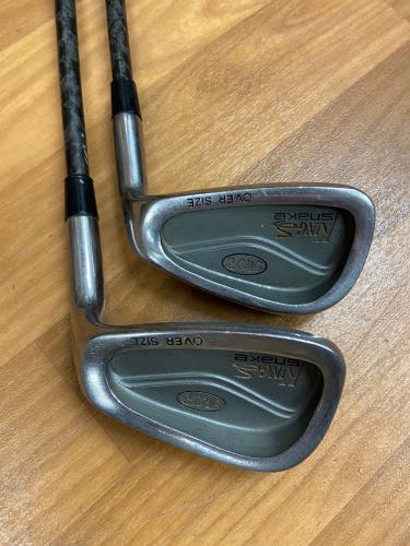 King Cobra Right Handed Iron Set Graphite Shaft #9 and PW)
