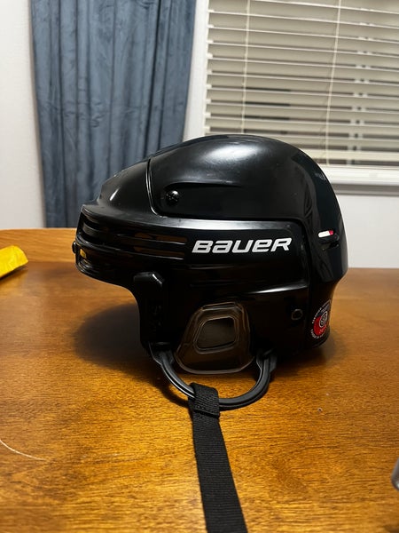 Small Bauer 4500 Helmet (Used)