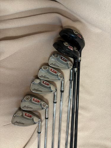 Men's Nicklaus CO2 Deep Cavity RH Clubs (Full Set) Regular Flex 7 Pieces (Used)