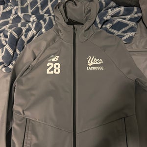 Gray Men's Large New Balance Sweatshirt (Used)