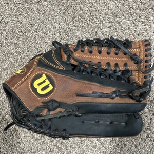 Wilson A1502BBJH32 Yak Leather 12.5" RHT Black Baseball Glove Right Hand Throw
