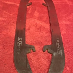 CCM Step Steel 221 mm (used)