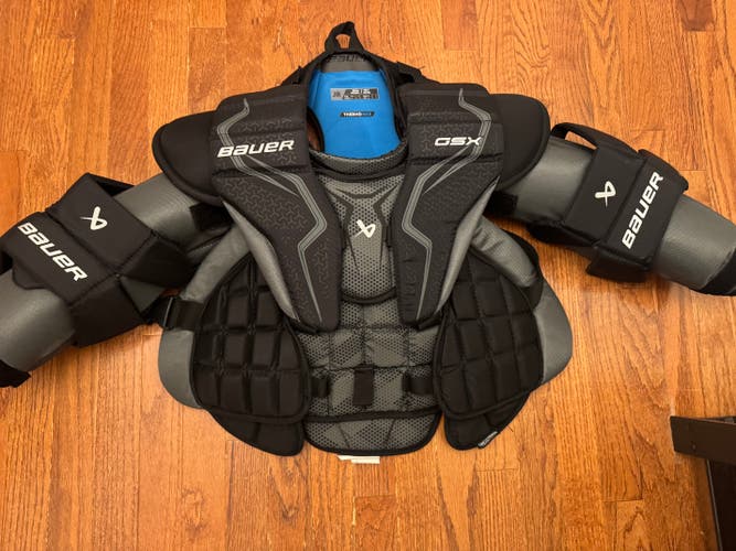 Small / Medium Bauer GSX Goalie Chest Protector (Used)
