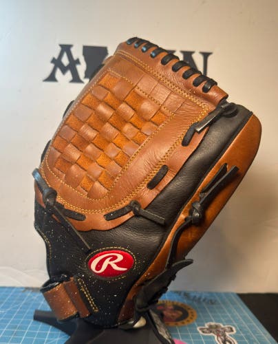 Rawlings The Mark of a Pro RH Baseball Glove 12.5" (Used)
