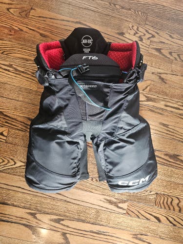 Men's Junior Large CCM Jetspeed ft6 Hockey Pants (Used)
