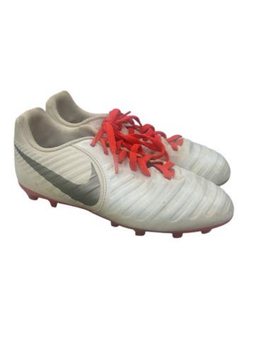 Used Nike Soccer Cleats White Junior 01.5 11862-S000091531