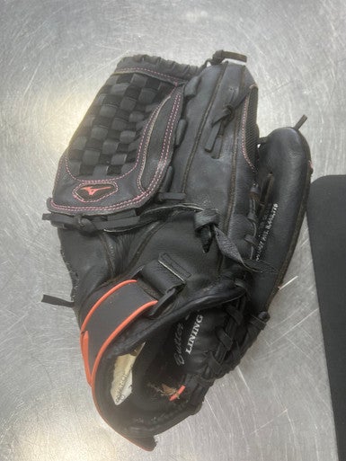 Used Mizuno FINCH RH Throw Fastpitch Gloves Black 12 1/2" 11497-S000153409