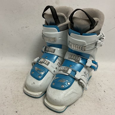 Used Nordica FIRE ARROW TEAM 3 Girls DH Ski Boot White 225 MP - J04.5 - W5.5 11855-S000193629