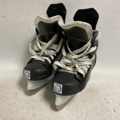 Used CCM TACKS 9040 Youth Hockey Skate Youth 10.0 11855-S000193572
