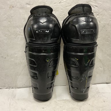 Used CCM TACKS SHIN GUARDS Junior Shin Guards Black 10" 11855-S000193548