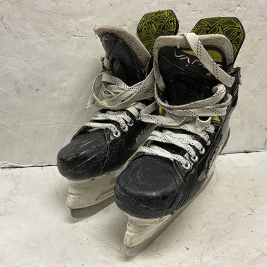 Used Bauer VAPOR 3X Junior Hockey Skate White/Black/Yellow Junior 03 11855-S000193550