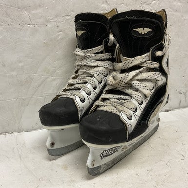 Used Mission AMP 6 Junior Hockey Skate Junior 03 11855-S000193785