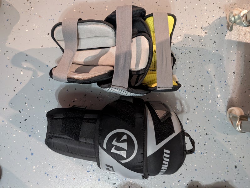 Warrior RX2 Pro SR Goalie Knee Pads