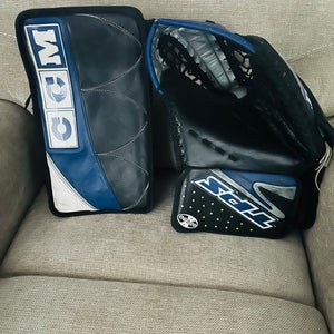 CCM Heaton 8 blocker and TPS Xhale catcher, senior sized in great condition