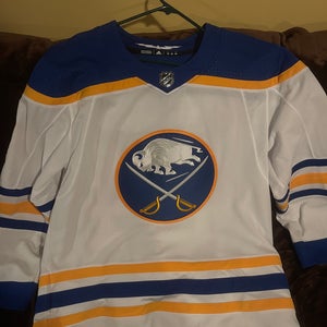 White Large/Extra Large Adult Unisex Adidas Jersey (New)