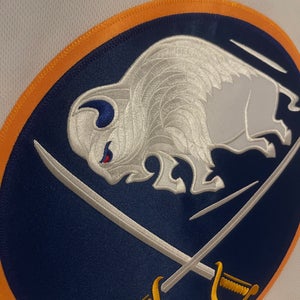 White Large/Extra Large Adult Unisex Adidas Jersey (New)